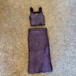 Metallic ribbed purple crop top and skirt set